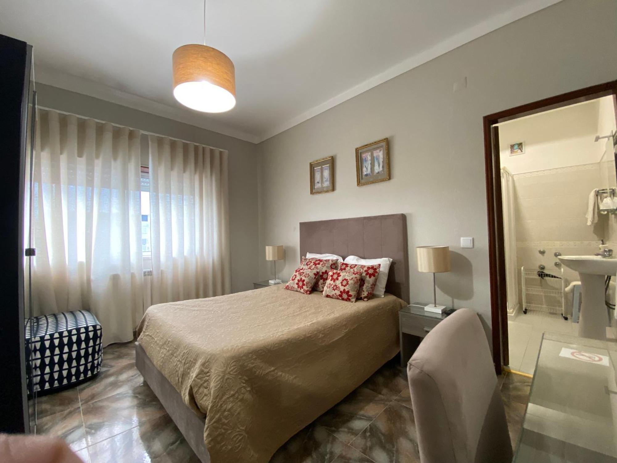 דירות סאו מרטיניו דו פורטו Casa Godinho מראה חיצוני תמונה